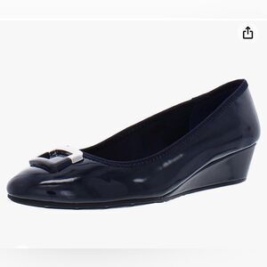 Bandolino Tad Dress Wedge 3 Medium Blue Size 5.5 NWT IN BOX